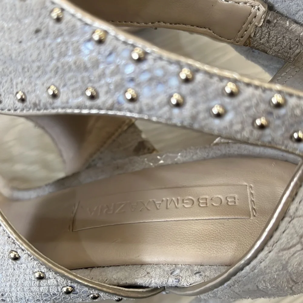 BCBGMaxAzria Beige Gold Studded Zip Up Stiletto—4.5”Heels —Size 8B— - Picture 5 of 12